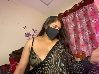 LouleyRanii stripchat stream image