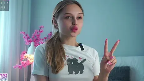 SynneAytes stripchat stream image