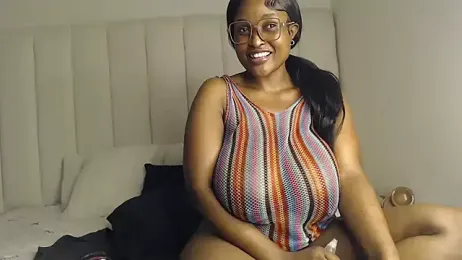 Bustygoddess32 stripchat stream image