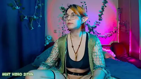 TrickyKitsune stripchat stream image