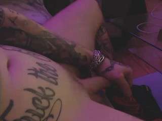 huebscherschwanz camsoda stream image